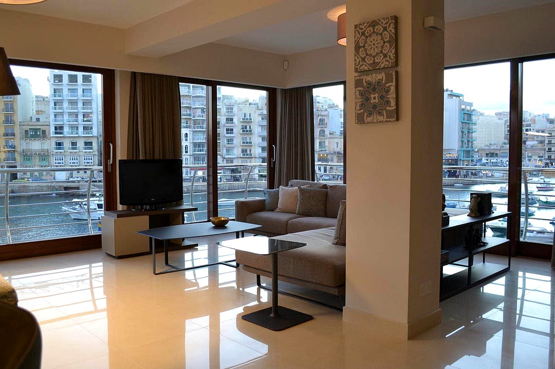 House in St Julian's - 2 beds, 3 baths — 4