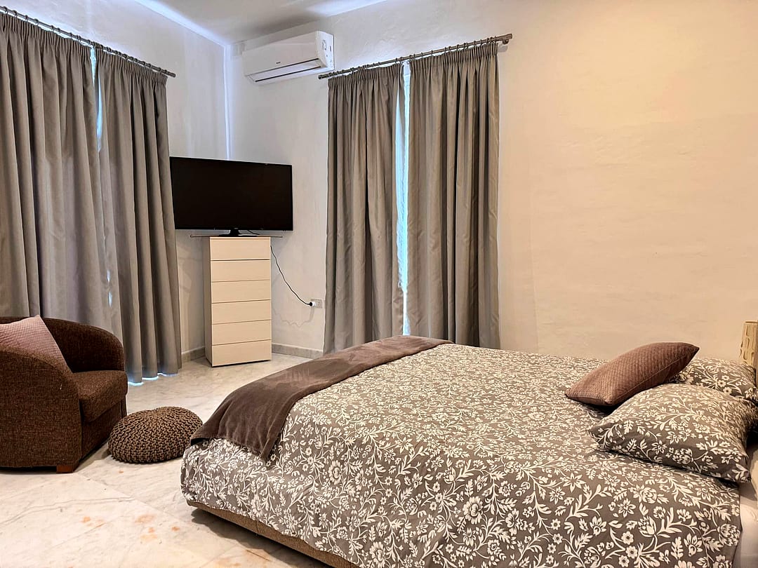 Apartment in Sliema - 2 beds, 2 baths — 5