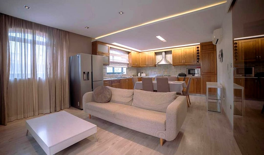 House in Swieqi - 4 beds, 3 baths — 5