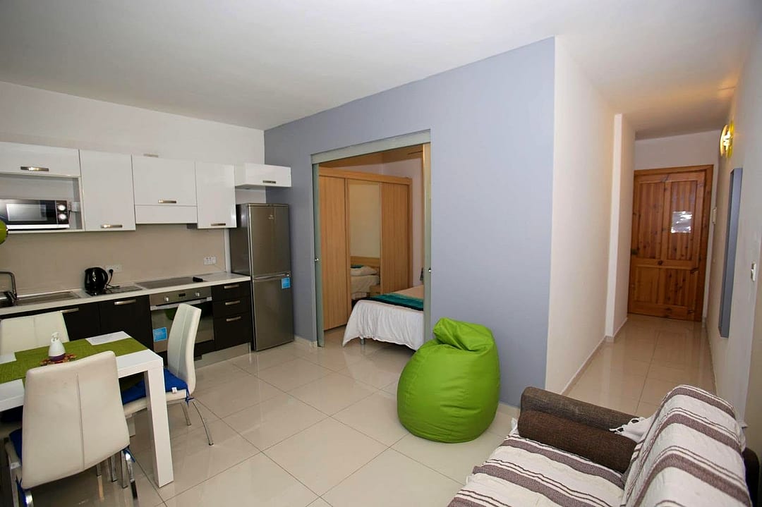 Penthouse in Msida - 1 bed, 1 bath — 3