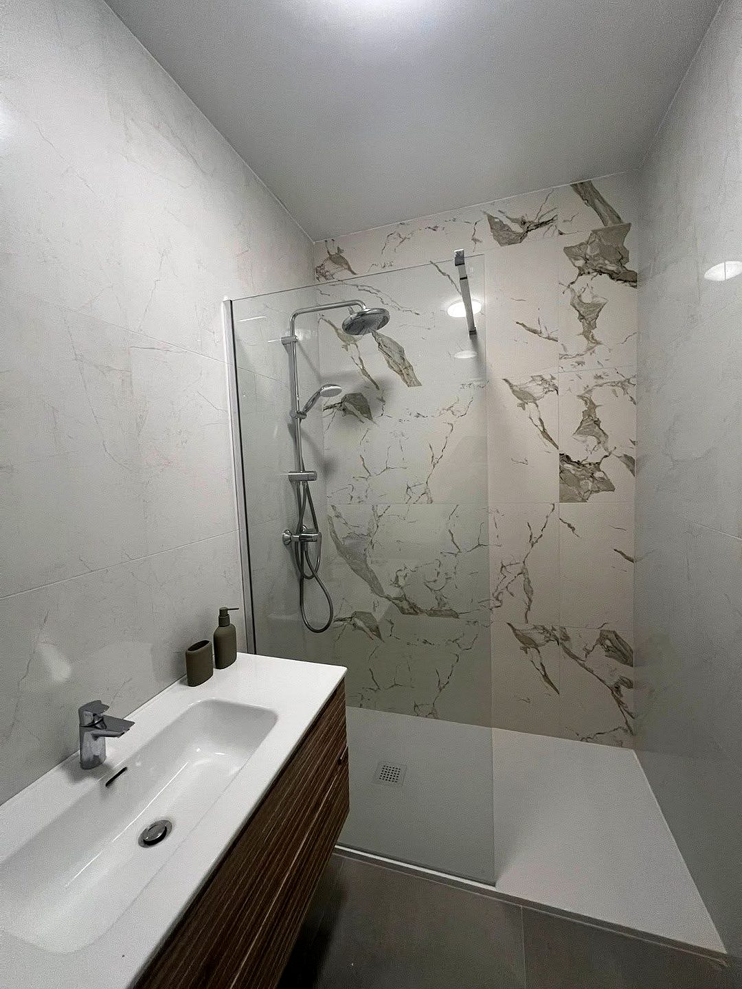 Apartment in Swieqi - 2 beds, 2 baths — 1