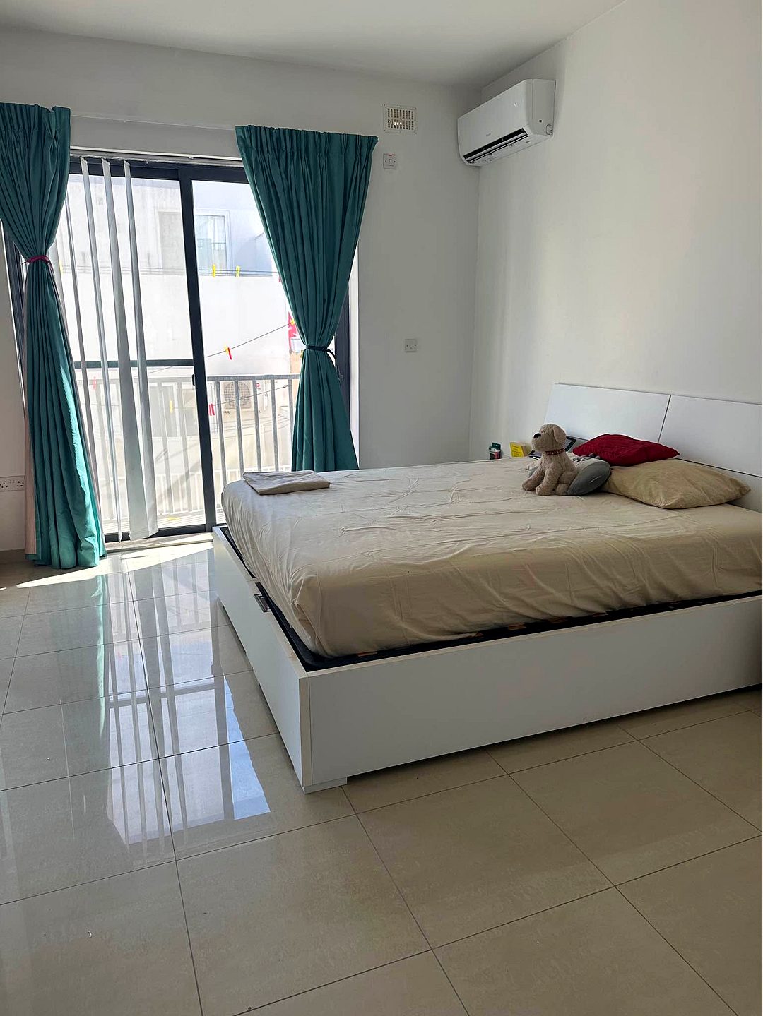 Room in Birkirkara — 1