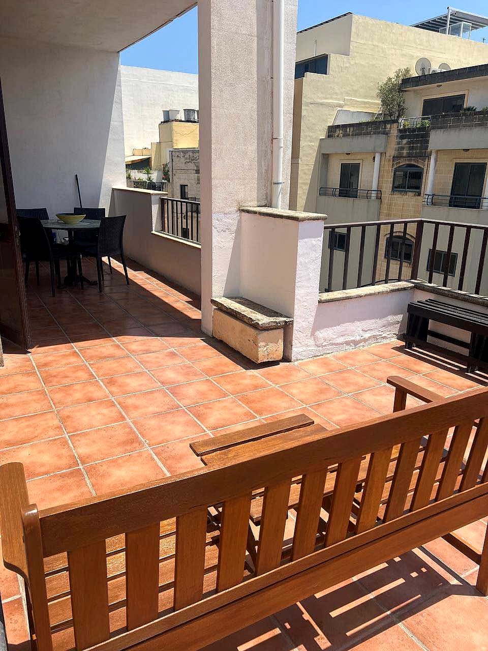 Apartment in Gzira - 2 baths — 3