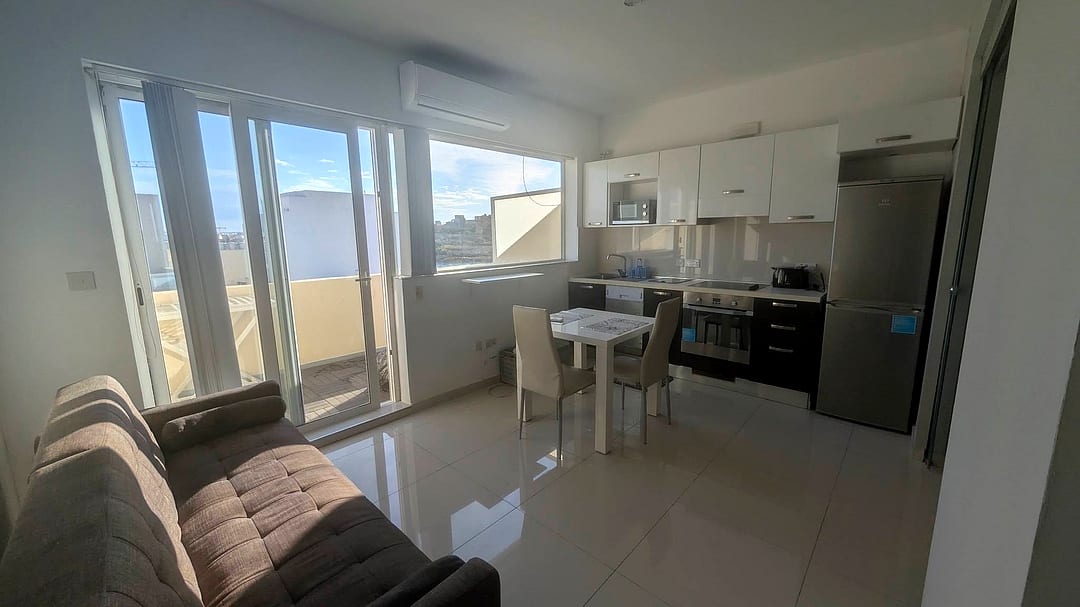 Studio in Msida — 4