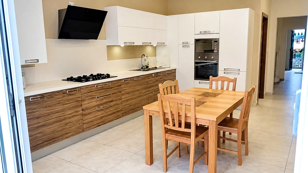 Townhouse in Naxxar - 2 beds, 1 bath — 1