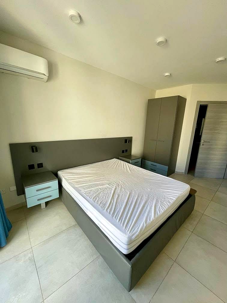 Apartment in Gzira - 2 beds, 2 baths — 1