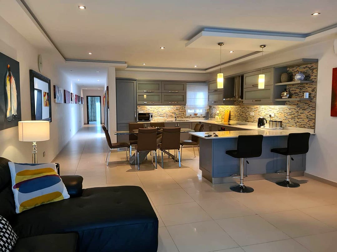 Penthouse in Qawra - 2 beds — 2