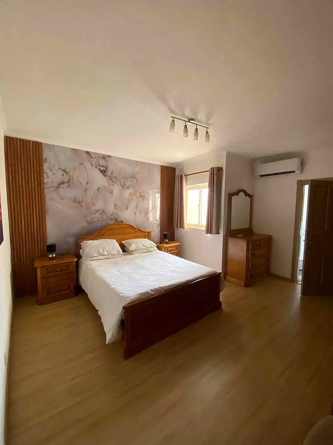 Apartment in St Julian's - 3 beds, 3 baths — 4
