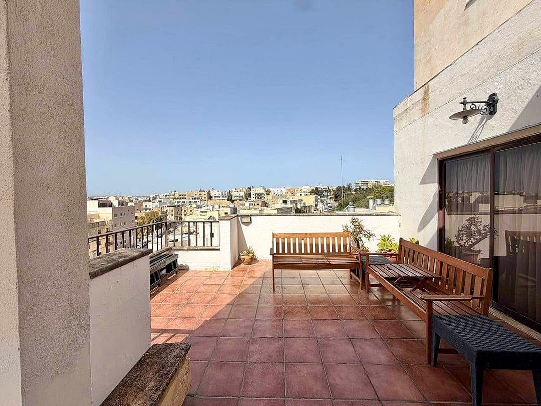 Apartment in Gzira - 2 baths — 1