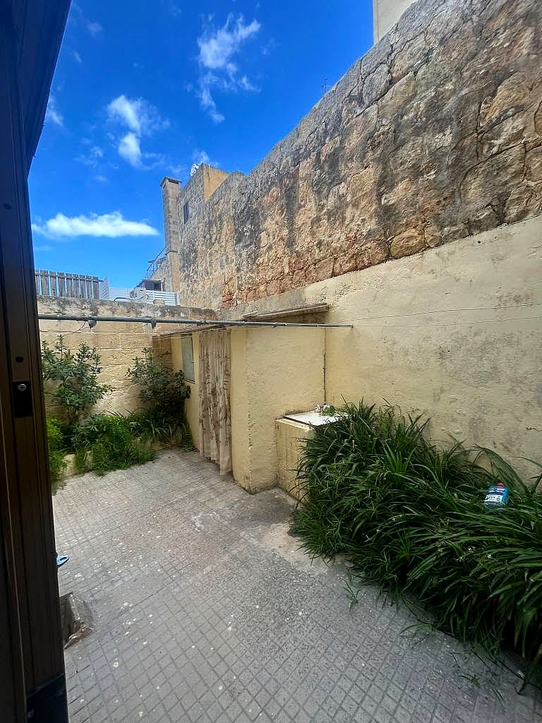 Maisonette in Naxxar - 3 beds, 1 bath — 1