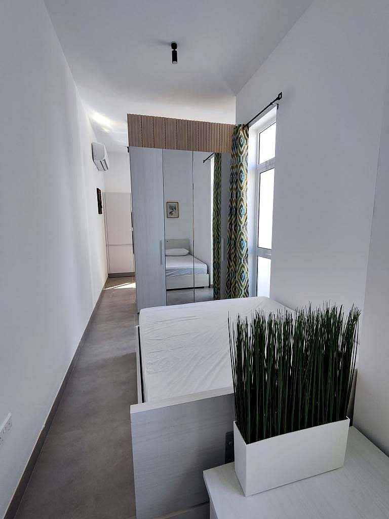 Penthouse in St Paul's Bay - 1 bed, 1 bath — 4