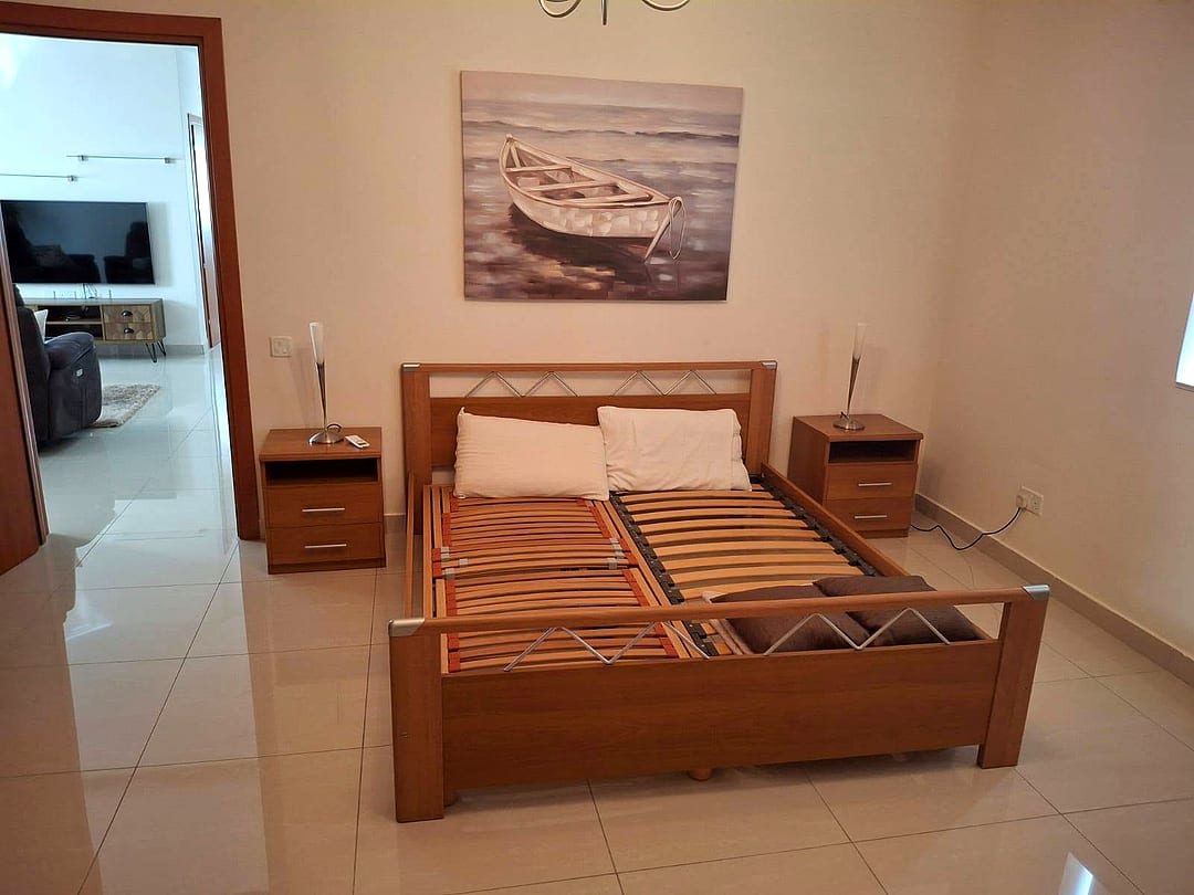 Penthouse in Iklin - 2 beds, 2 baths — 5