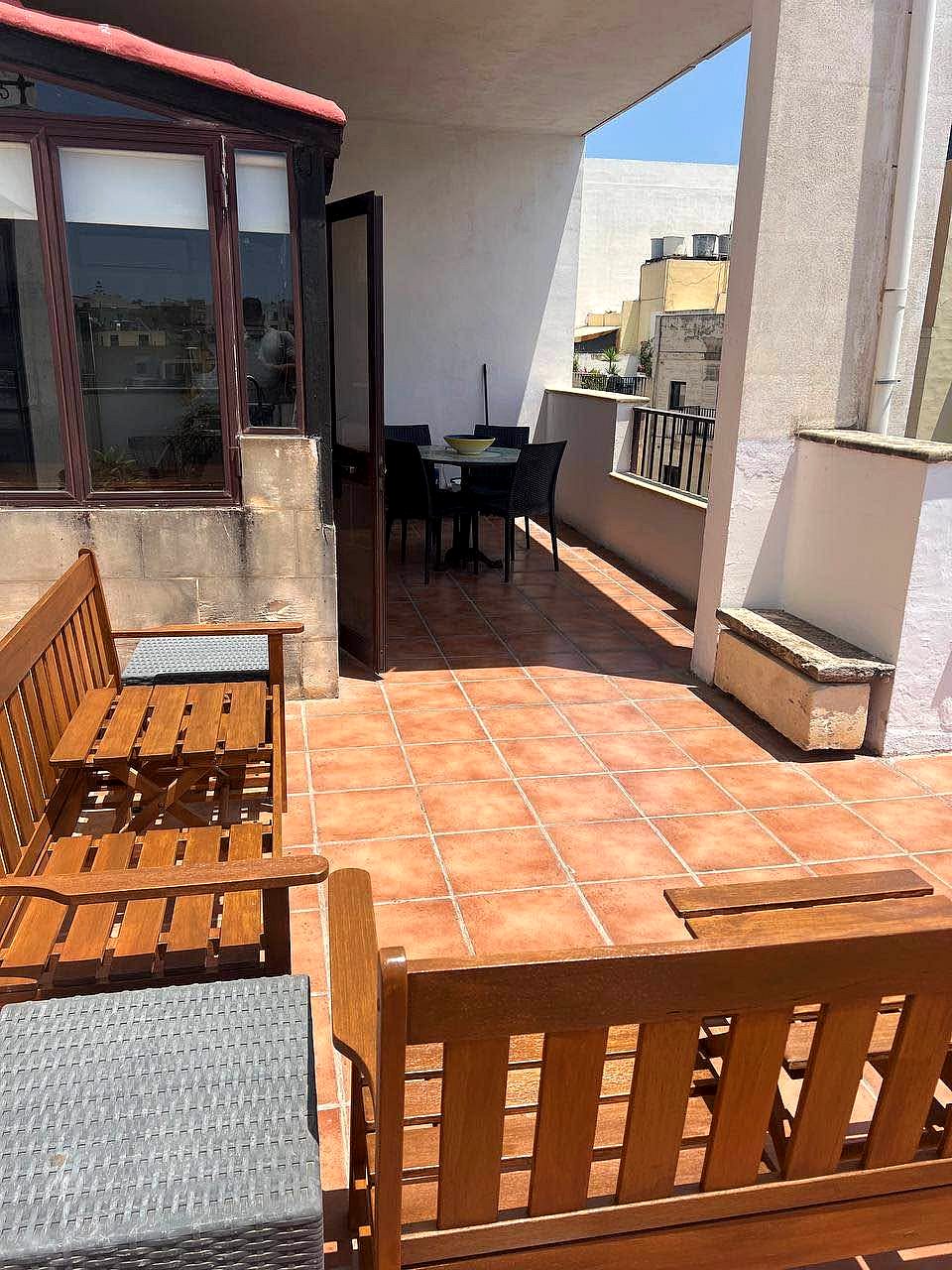 Apartment in Gzira - 2 baths — 2