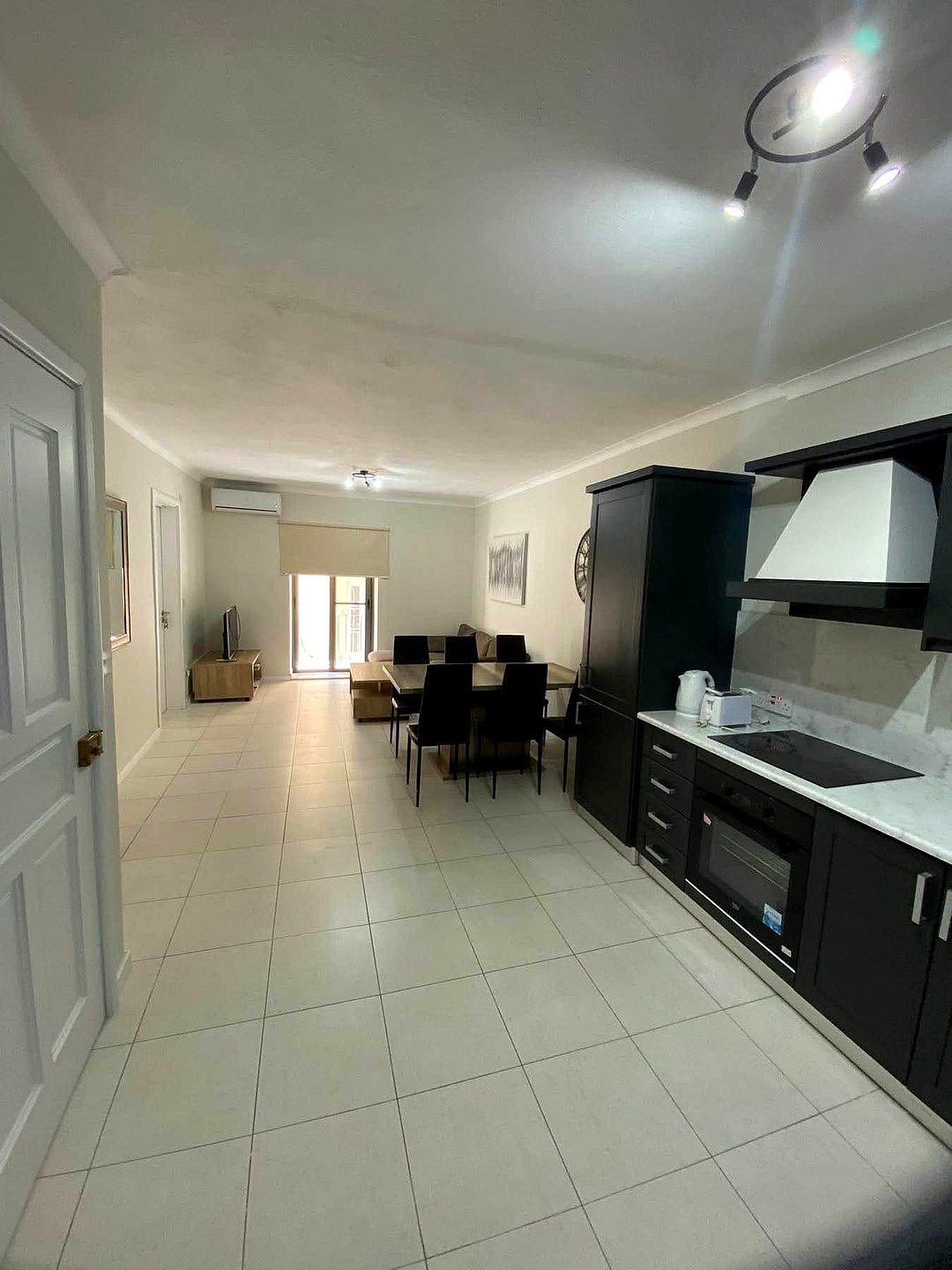 Apartment in Sliema - 3 beds, 2 baths — 4