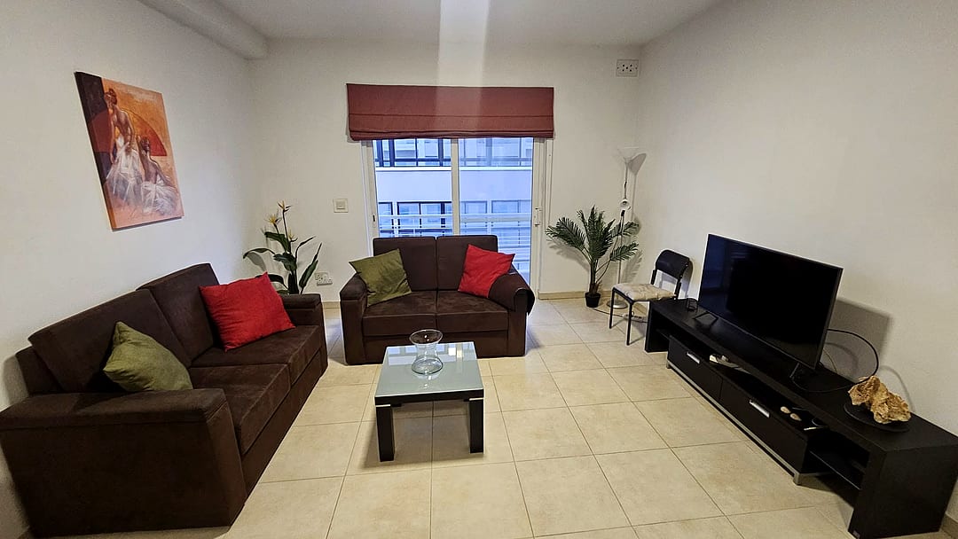 Apartment in Msida - 2 beds, 2 baths — 1