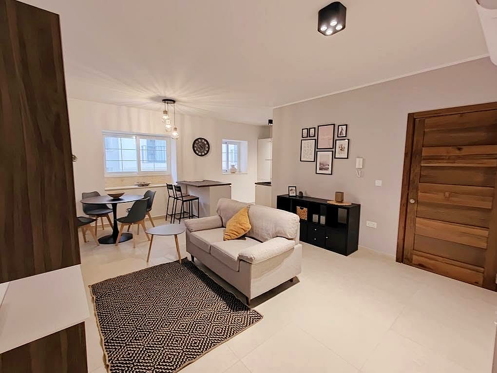 Apartment in Sliema - 2 beds — 1