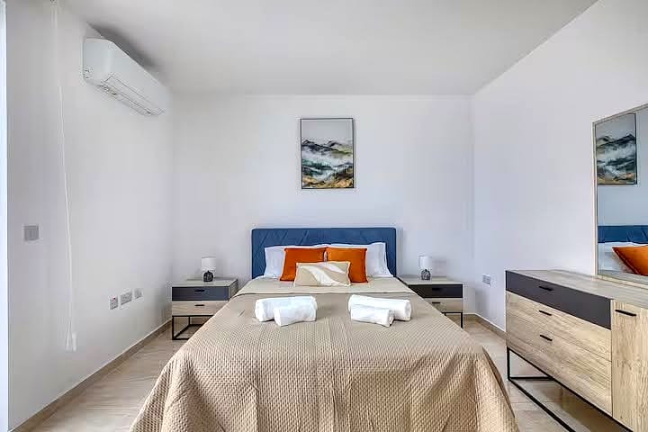 Apartment in St Paul's Bay - 2 beds — 4