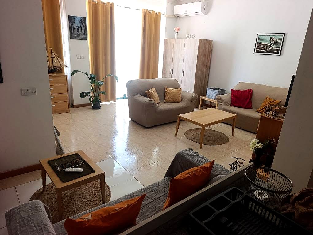Apartment in Swieqi - 2 beds, 1 bath — 2