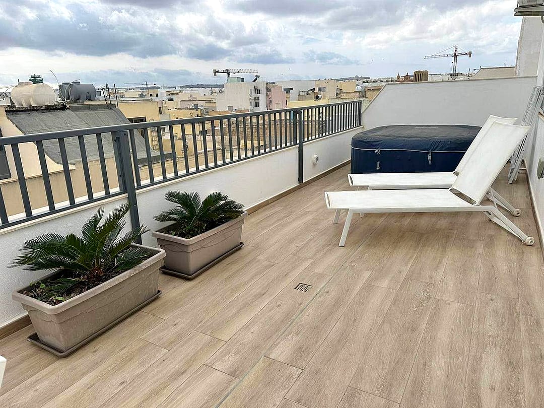 Penthouse in Birkirkara - 1 bath — 1