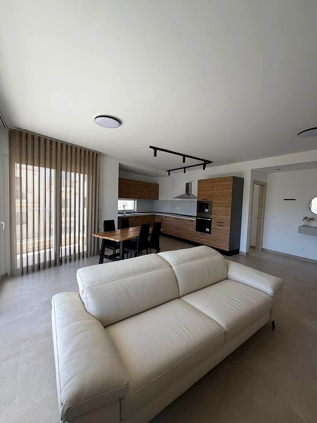 Apartment in Mosta - 3 beds, 2 baths — 2