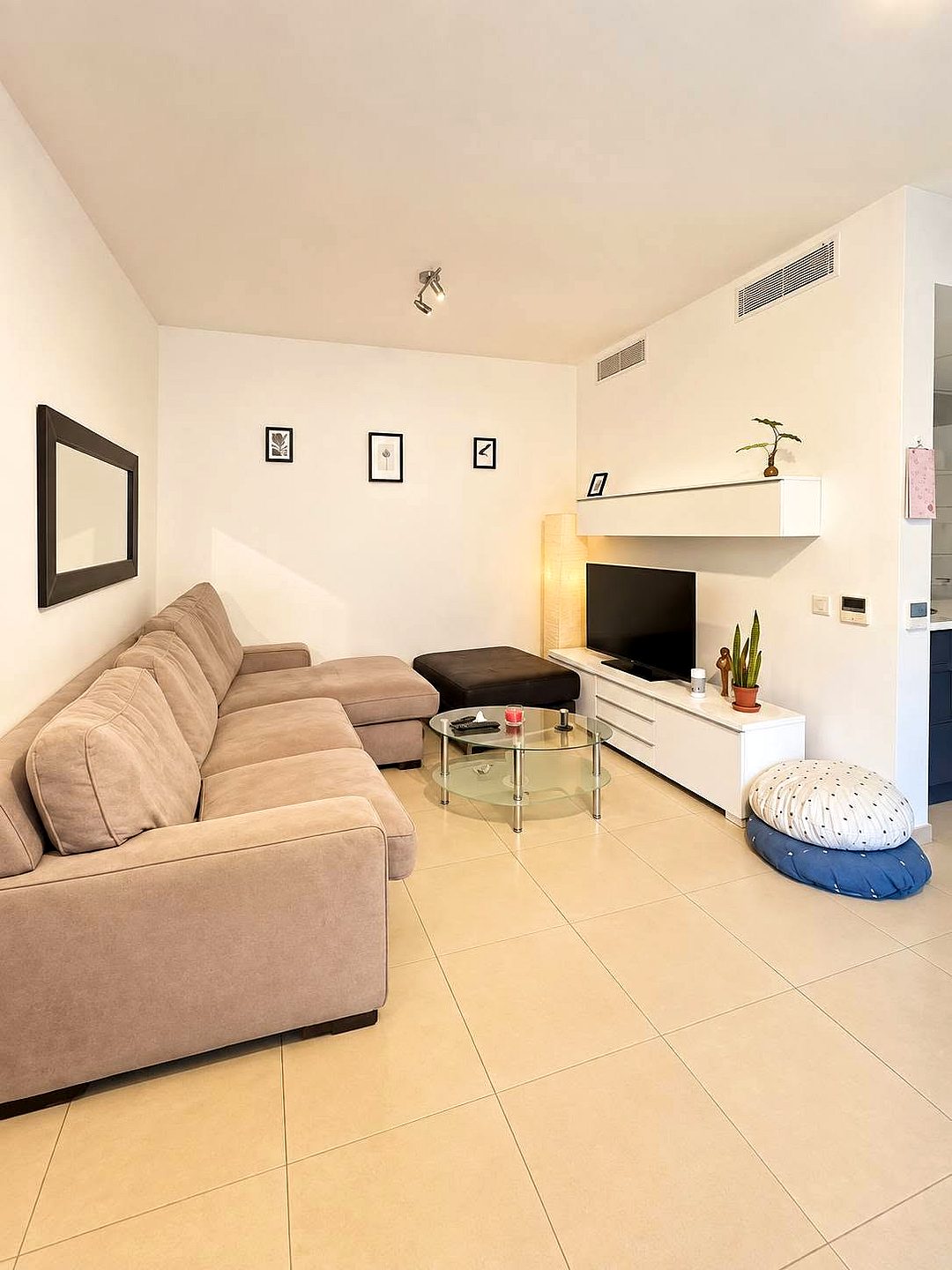 Apartment in Swieqi - 3 beds, 2 baths — 3