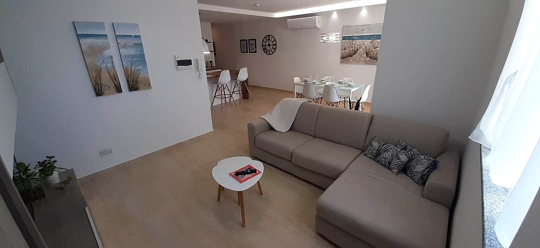 Apartment in Swieqi - 2 beds, 2 baths — 2