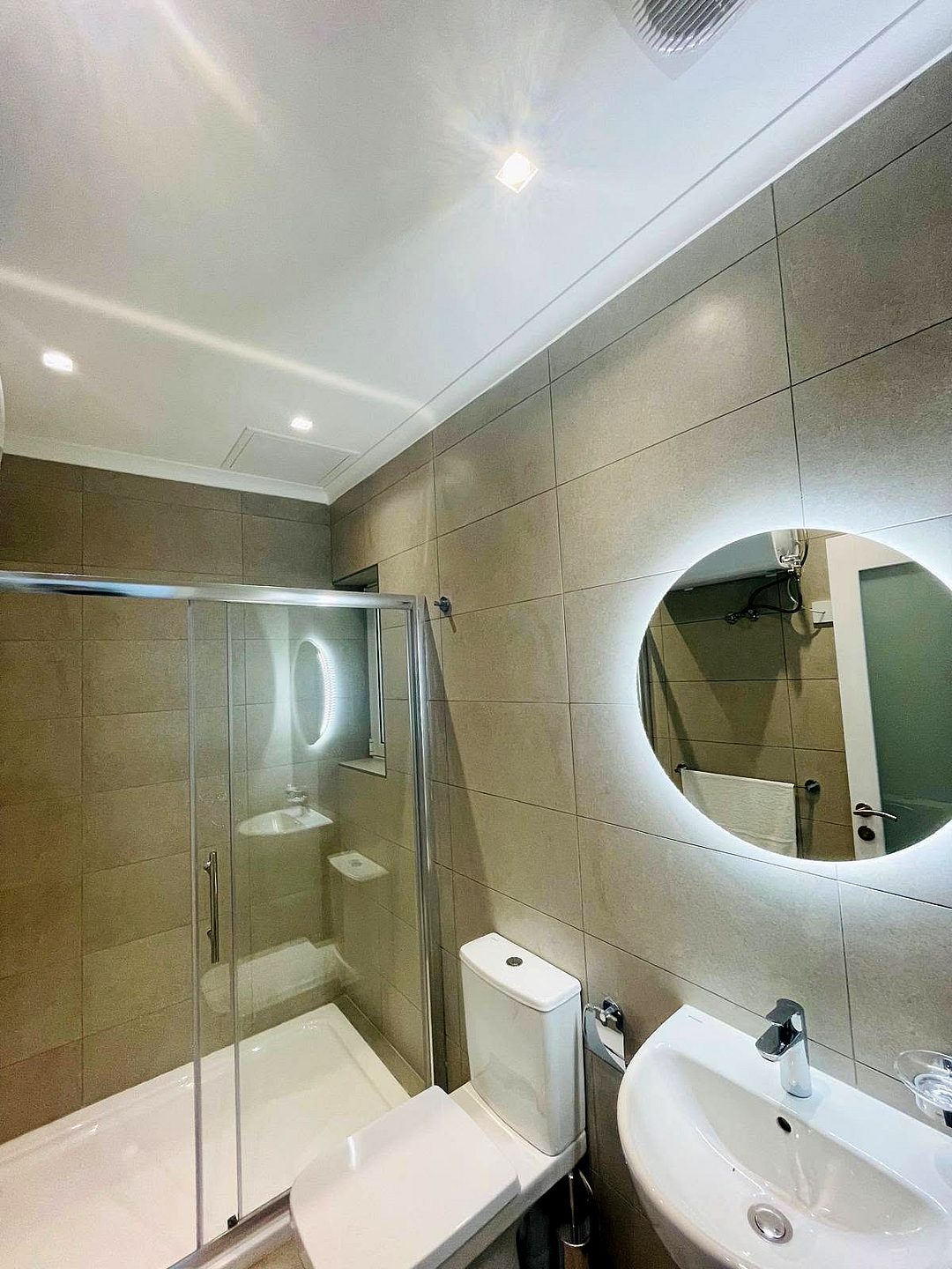 Penthouse in Gzira - 2 beds, 2 baths — 4