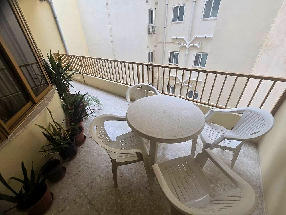 Apartment in Sliema - 3 beds, 2 baths — 3