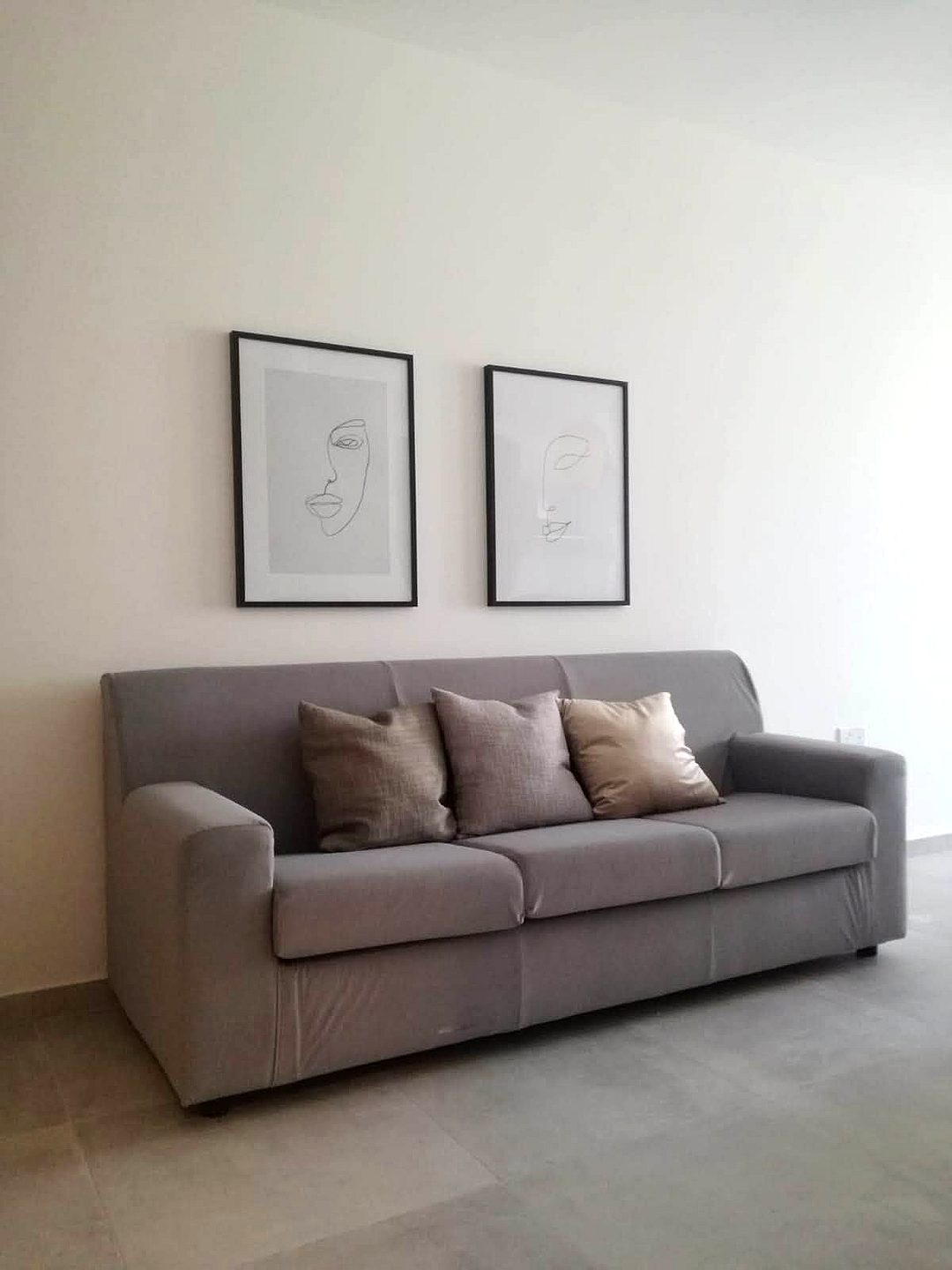 Apartment in Qawra - 3 beds, 2 baths — 2