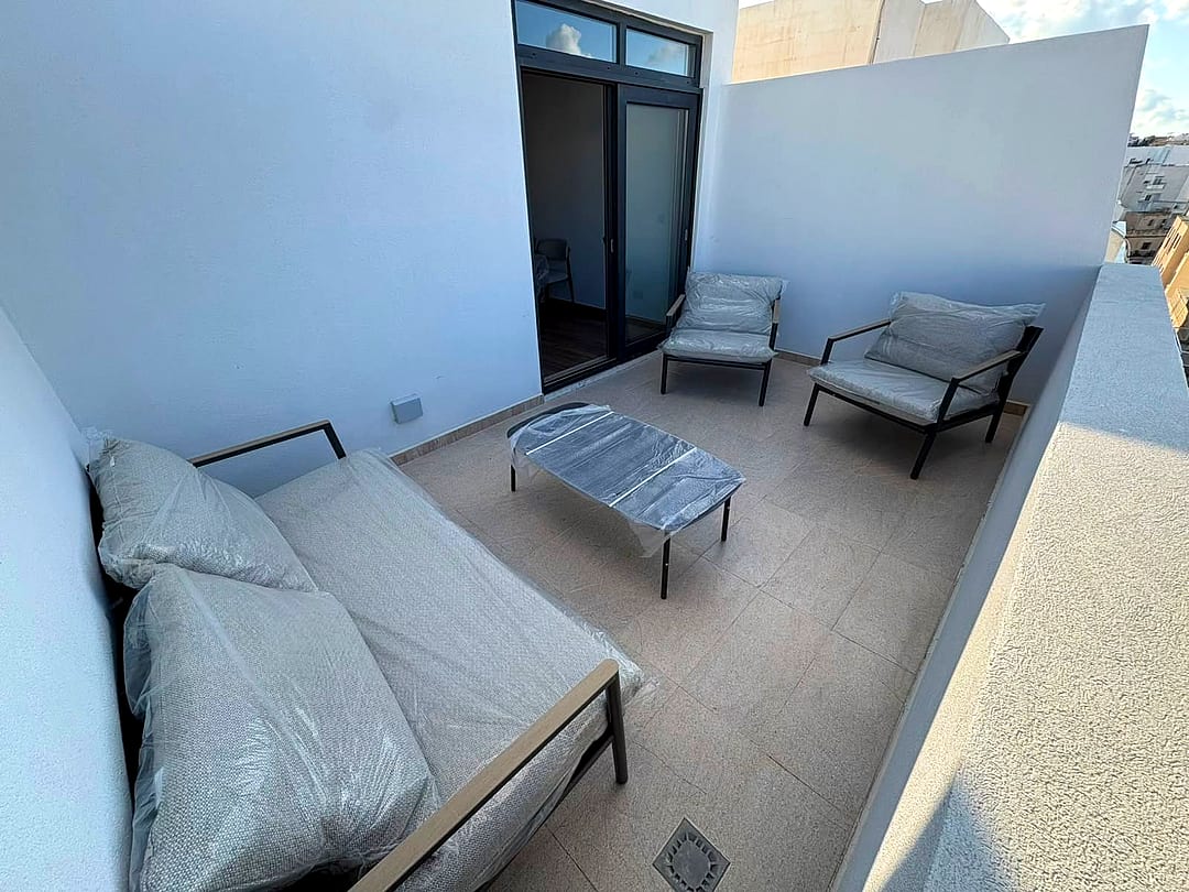 Penthouse in Valletta - 2 beds, 2 baths — 5