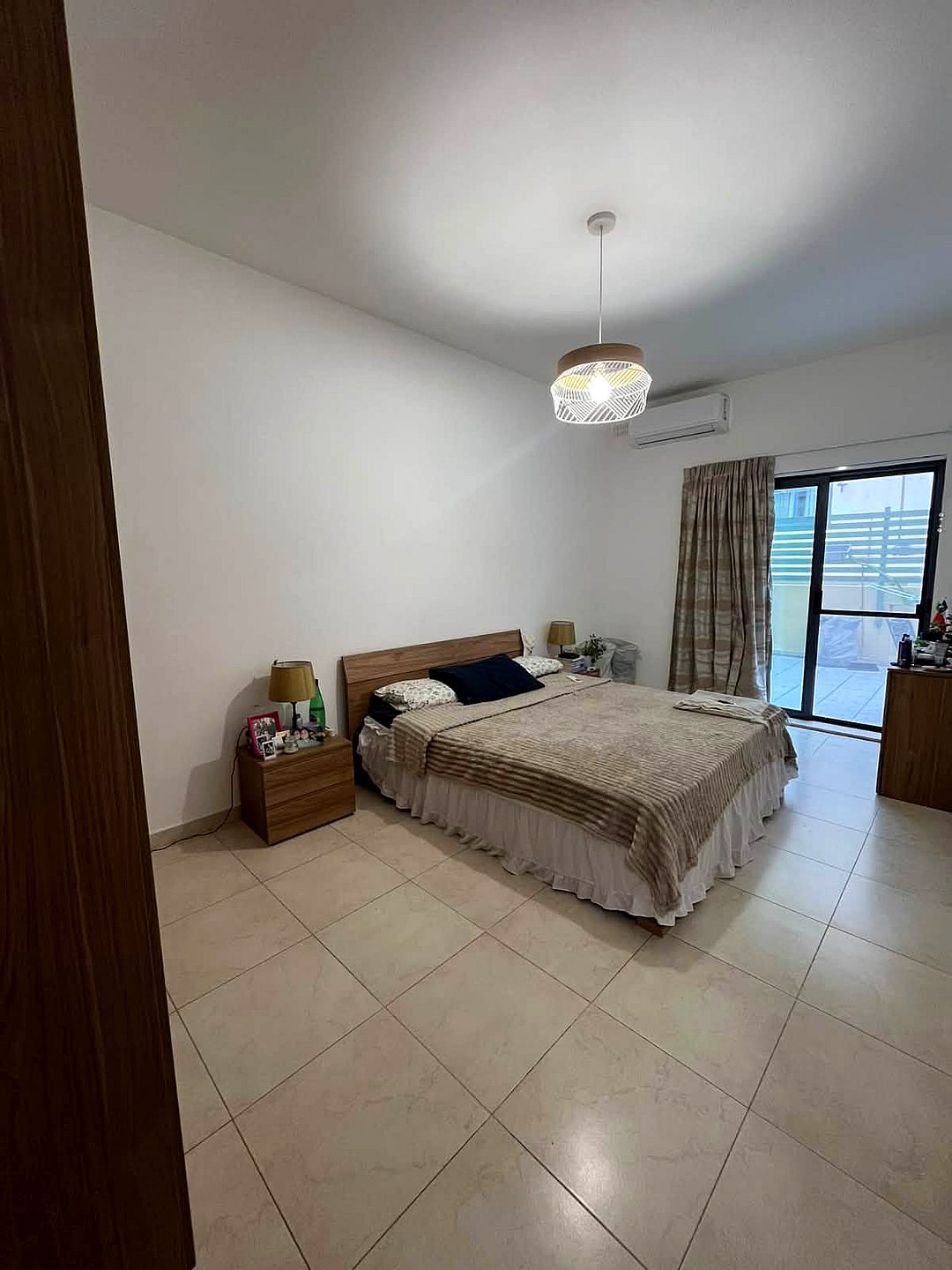 Apartment in Gzira - 3 beds, 2 baths — 5