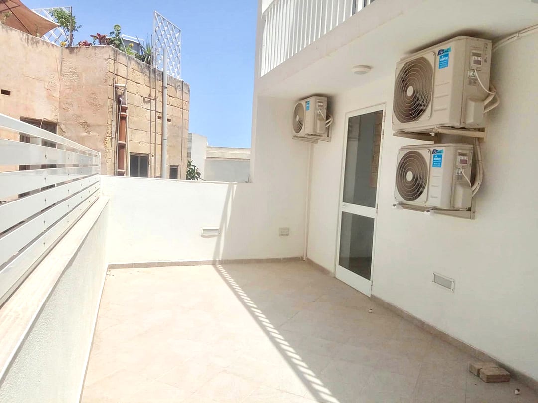 Maisonette in Msida - 3 beds, 2 baths — 4