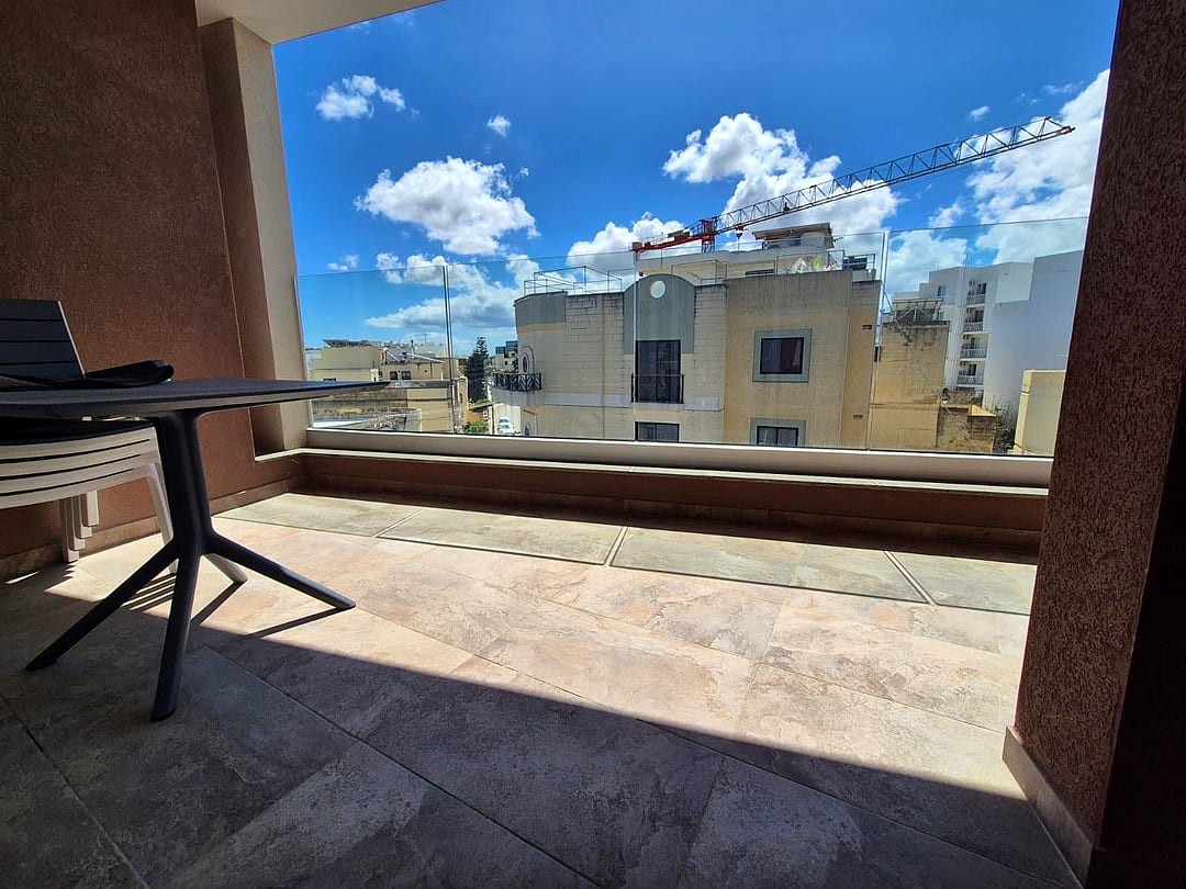 Penthouse in Birkirkara - 2 beds, 2 baths — 1
