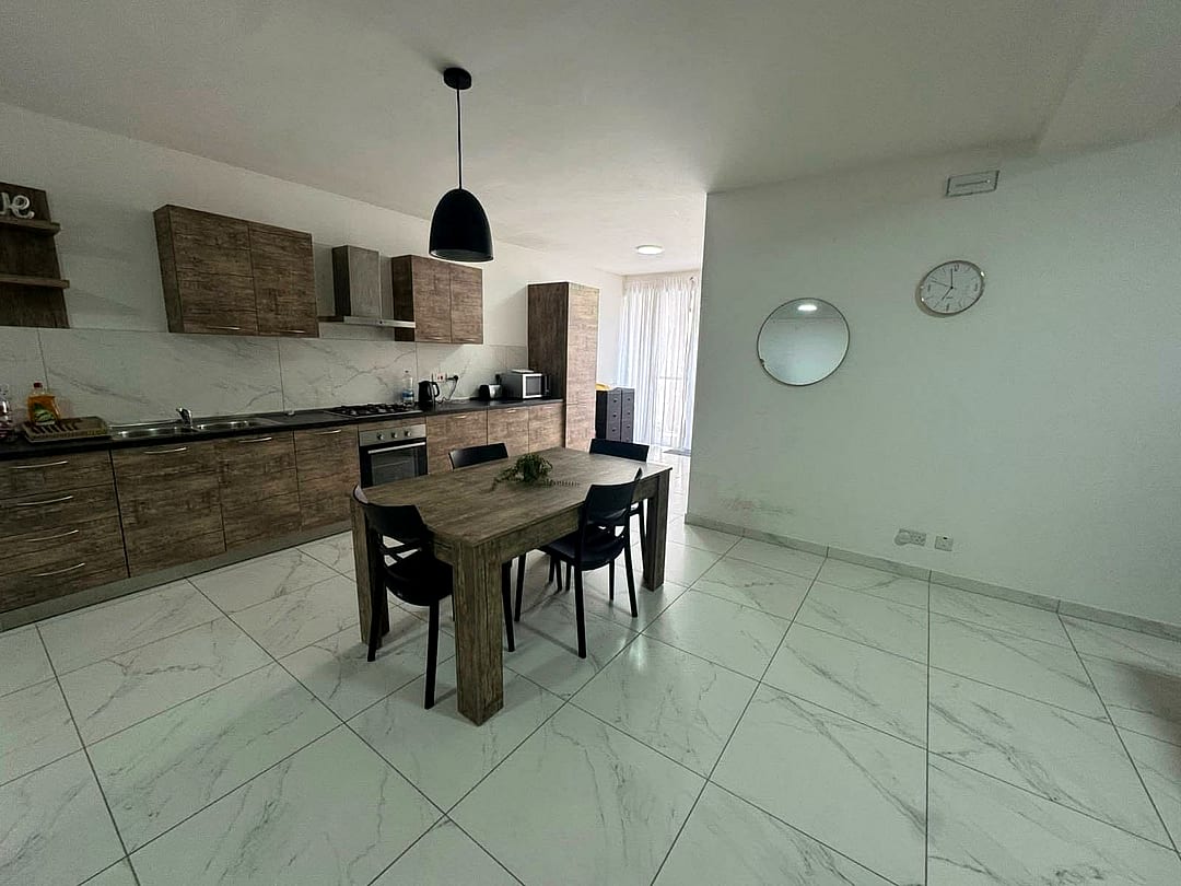 Apartment in Victoria - 2 beds, 2 baths — 1