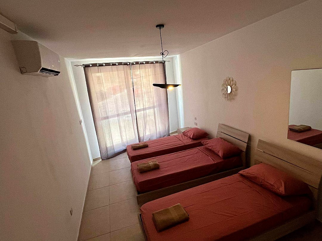 Maisonette in St Julian's - 2 beds, 2 baths — 3