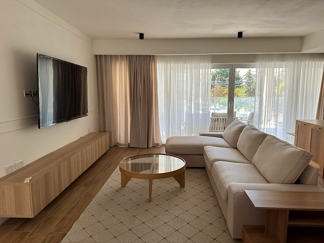 Apartment in Swieqi - 3 beds, 3 baths — 1