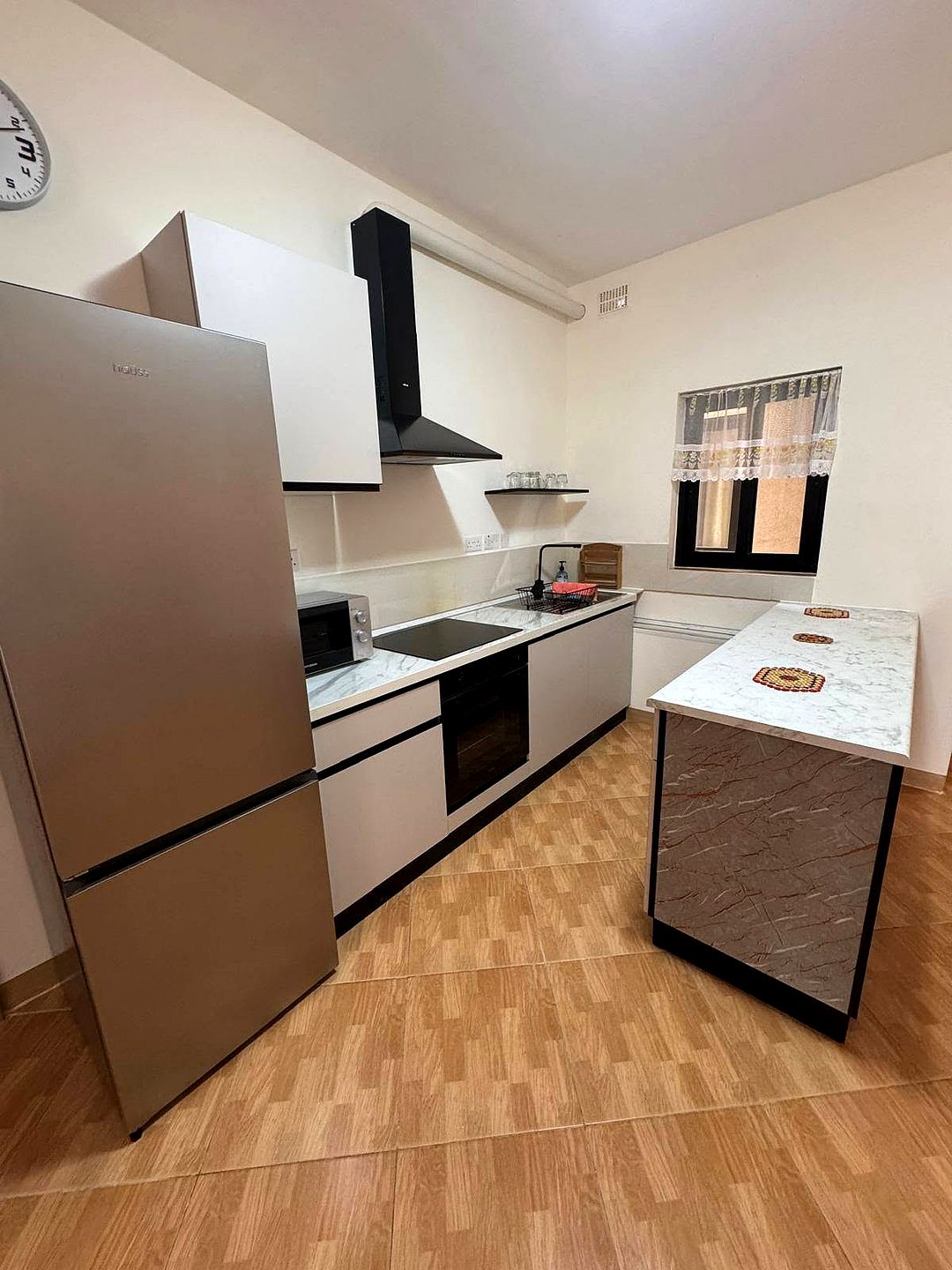 Apartment in Fgura - 3 beds, 2 baths — 1