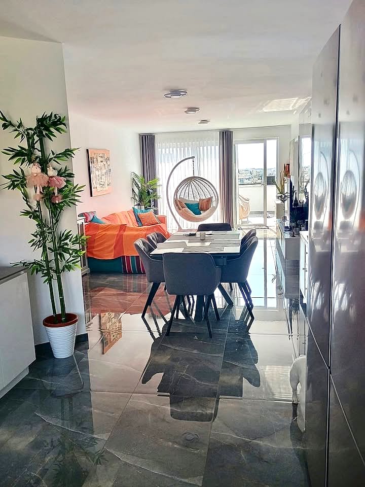 Penthouse in Santa Venera - 2 beds, 2 baths — 1