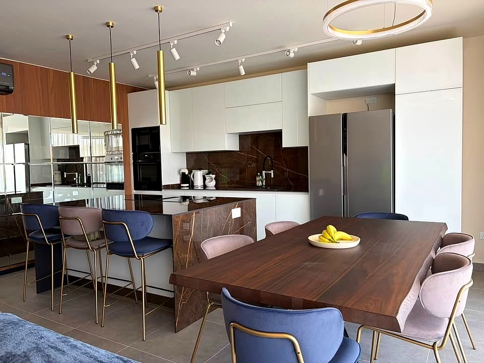 Apartment in Pembroke — 1