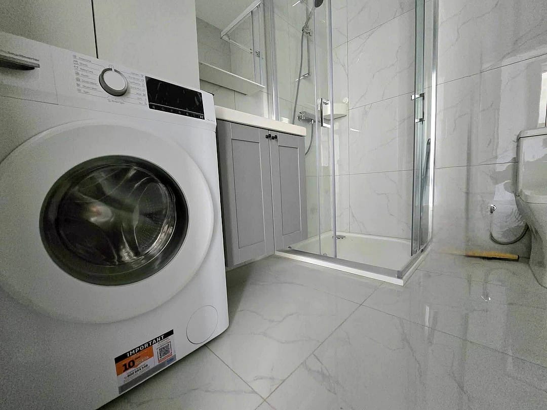 Apartment in Victoria — 4