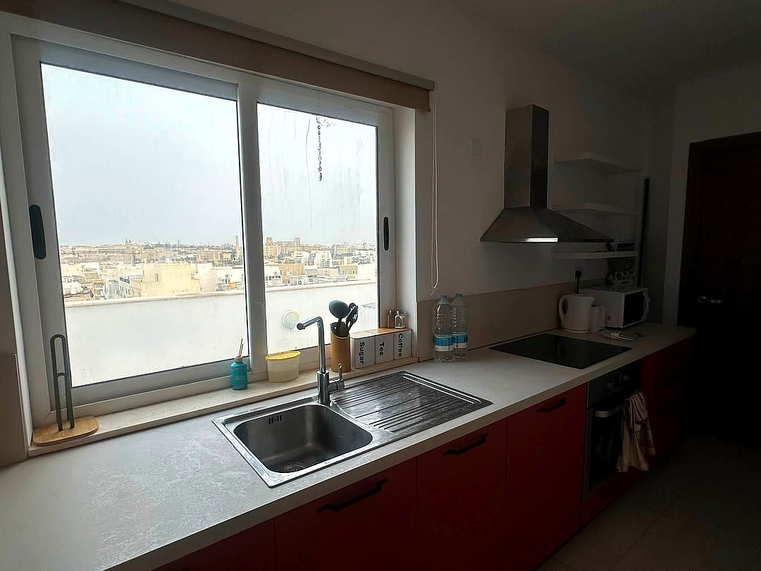 Penthouse in Msida - 1 bed — 3