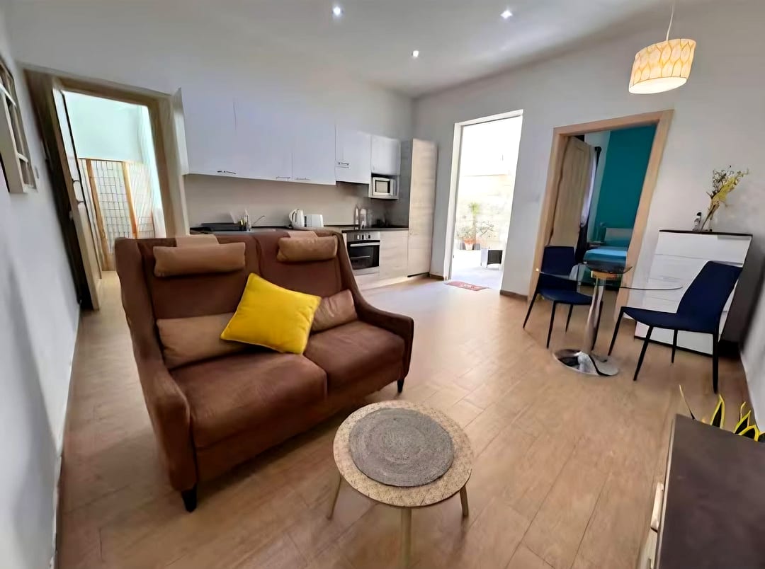 Apartment in Sliema - 1 bed, 1 bath — 1