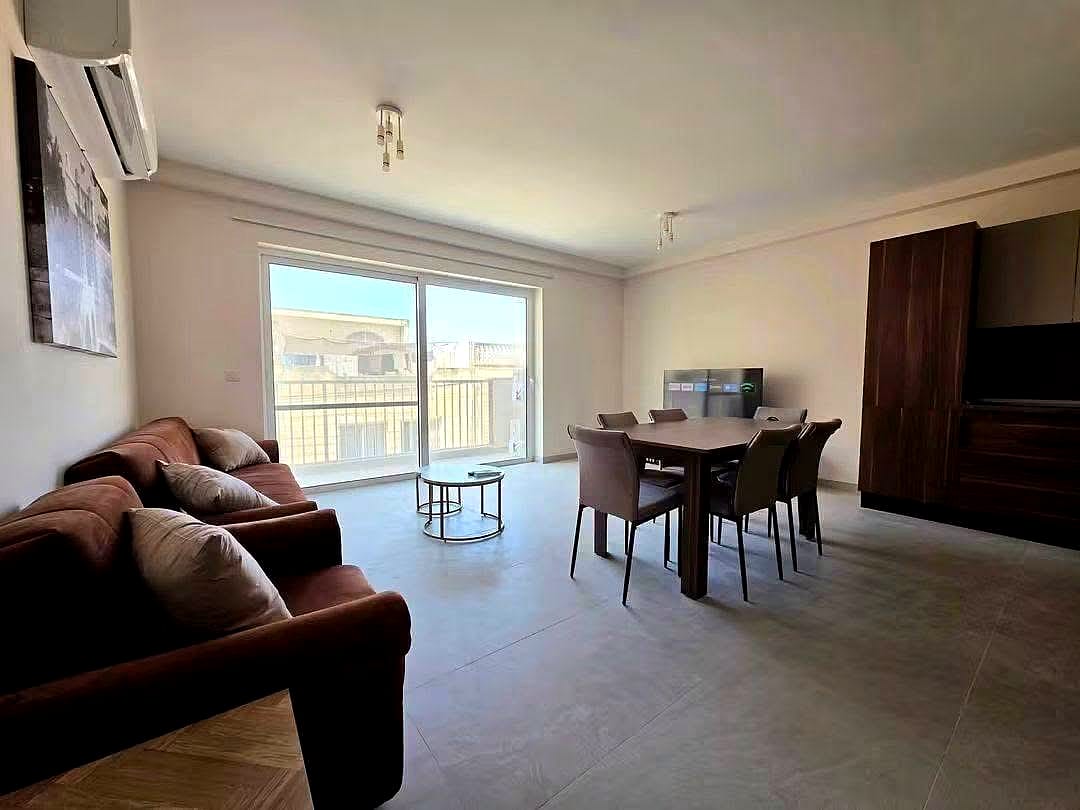 Apartment in Xaghra - 3 beds, 2 baths — 2