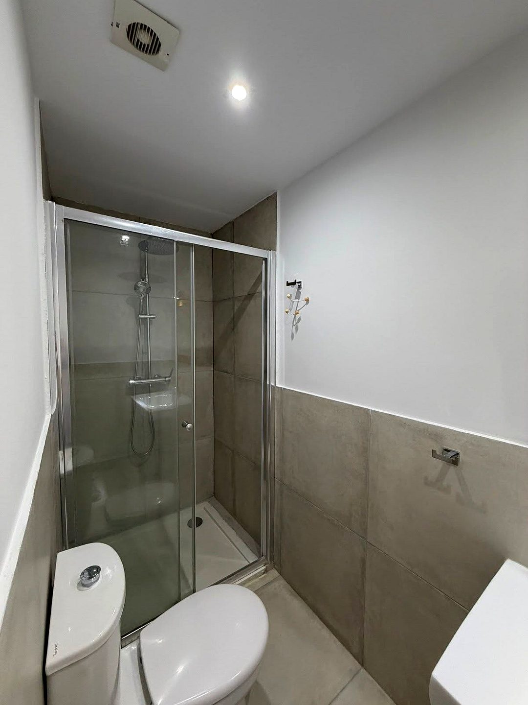 Apartment in Swieqi - 3 beds, 2 baths — 2
