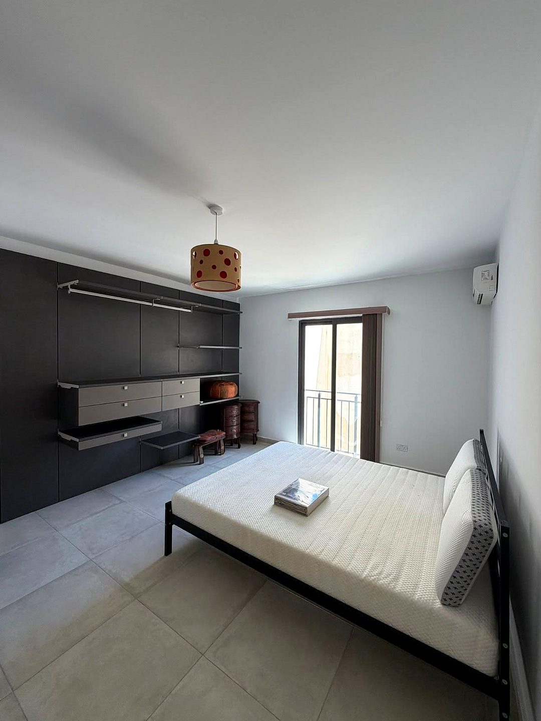 Apartment in Swieqi - 3 beds, 2 baths — 3