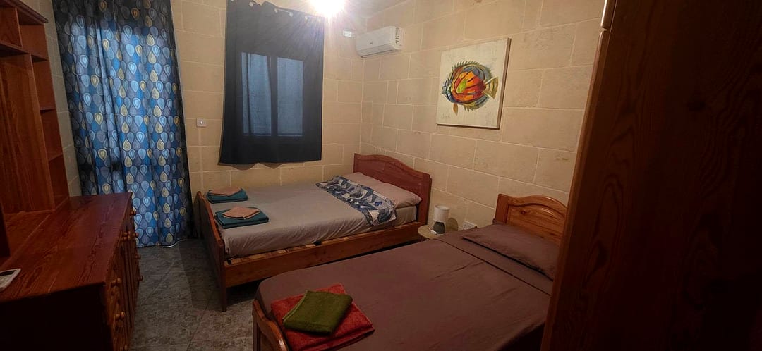 Apartment in Xaghra - 2 beds, 1 bath — 4