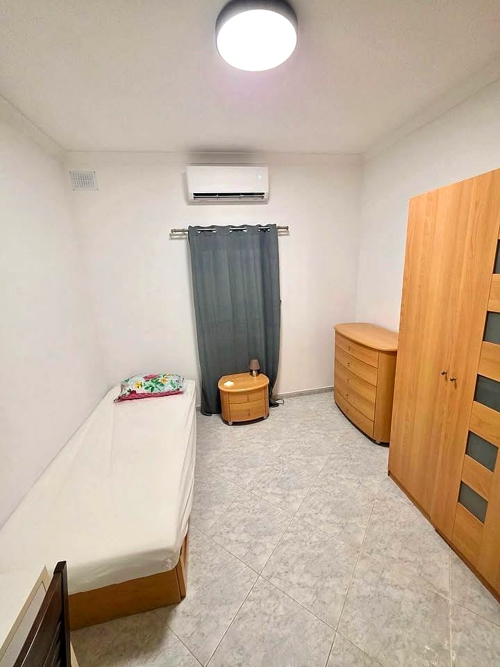 Maisonette in Mosta - 3 beds, 1 bath — 4