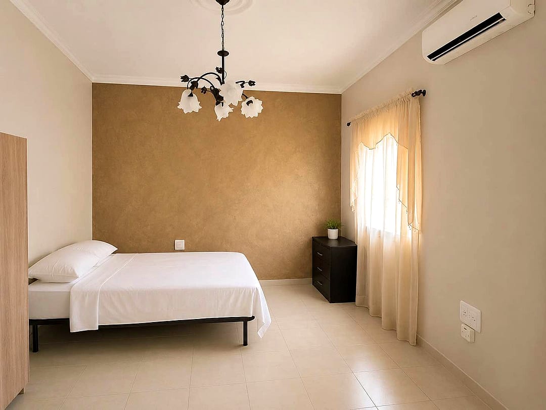 Apartment in Pembroke — 1