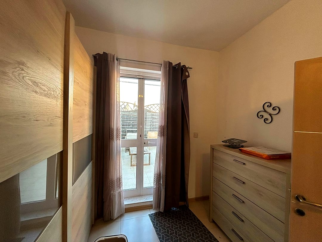 Penthouse in Sliema - 2 baths — 5