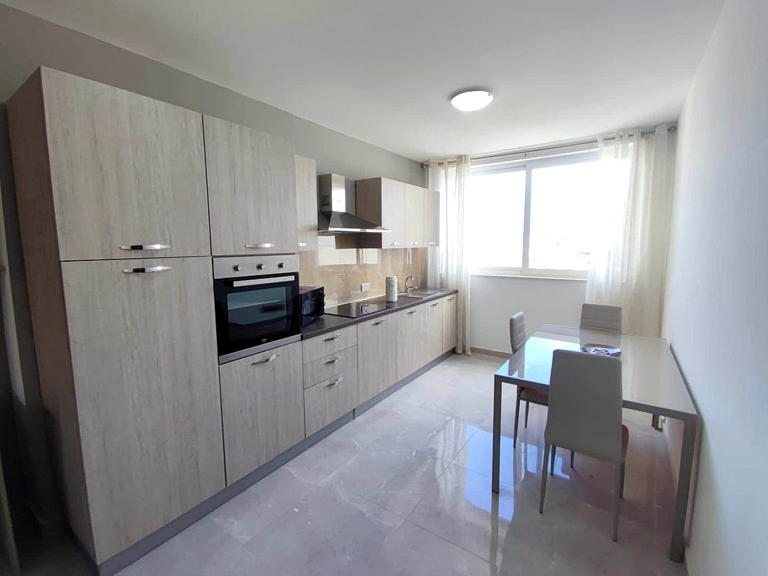 Apartment in Msida - 2 beds, 2 baths — 5